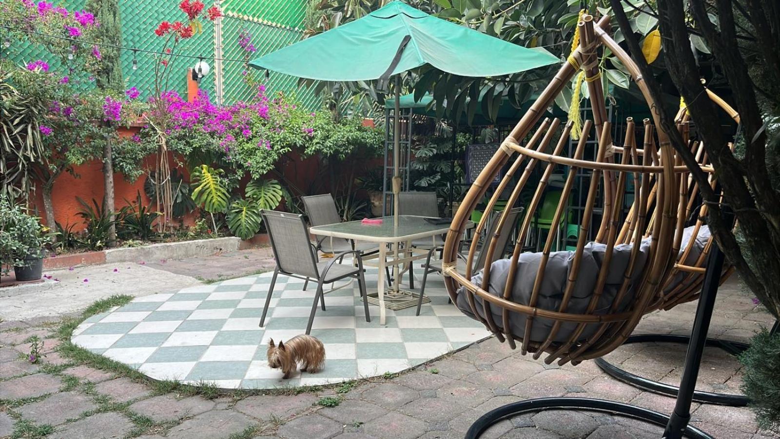 Sky Homestay *